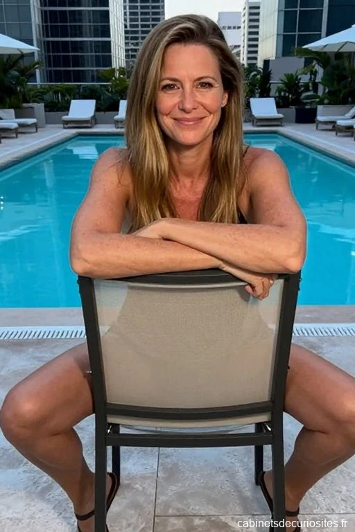 Audrey46_12, 46