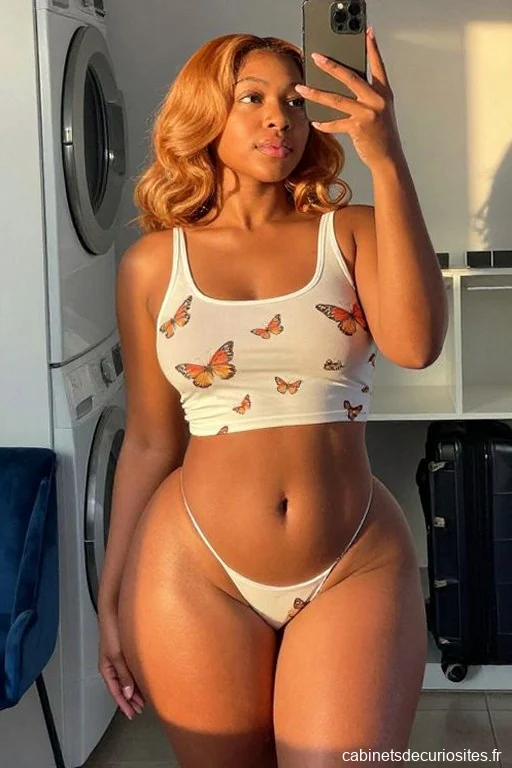 Aurélie49, 32