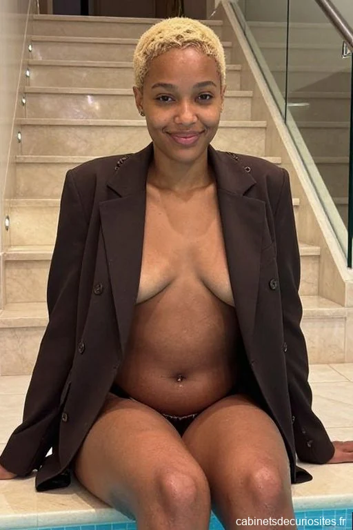 Camille46, 27