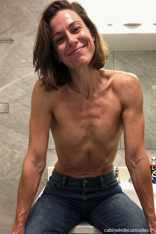 Camille49, 40