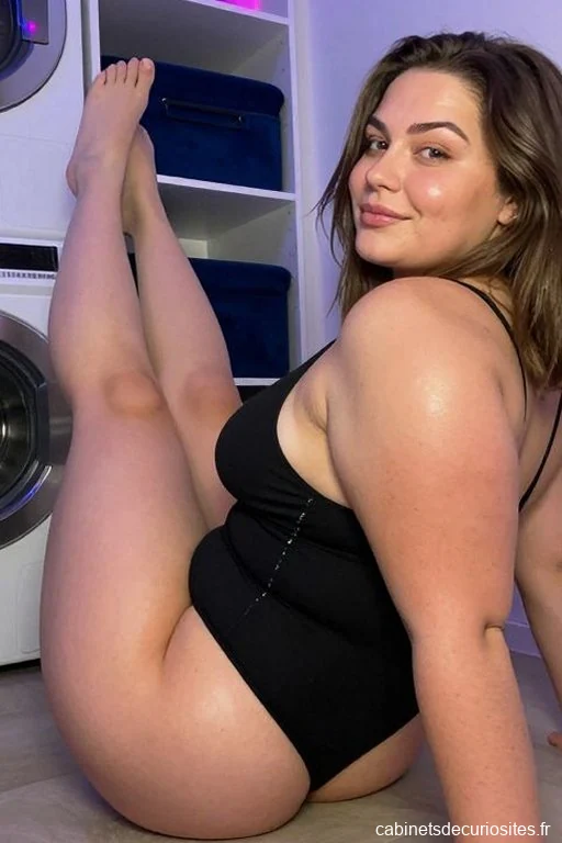 Chloe17Rochefort, 32