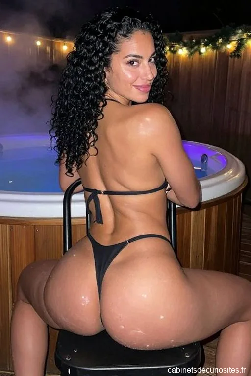 Chloe37_56, 37