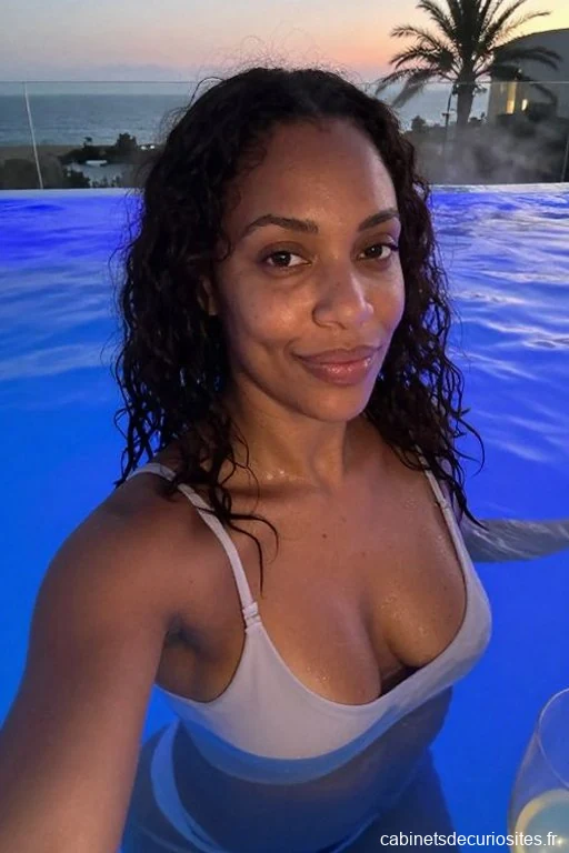 Chloe38Sensuelle, 37