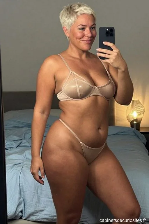 Chloe48_39, 48