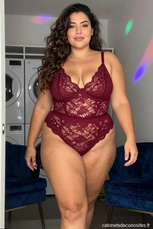 Chloe56Hot, 36