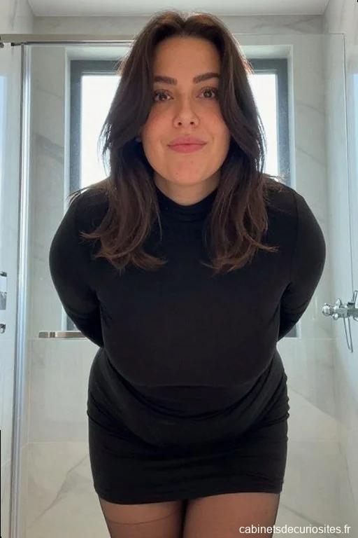 Chloe59, 39