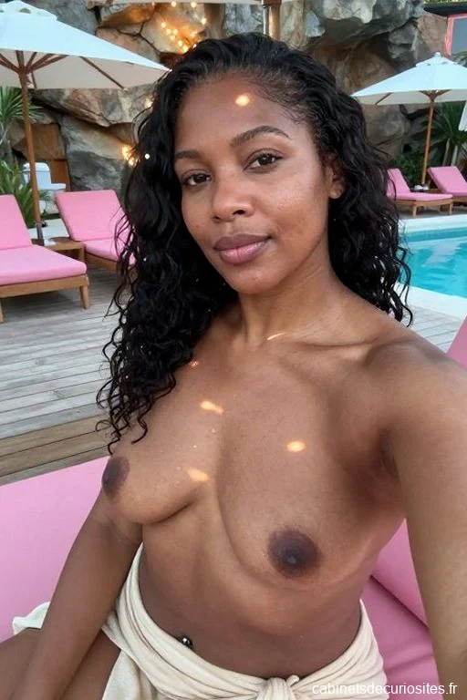Chloe62_38