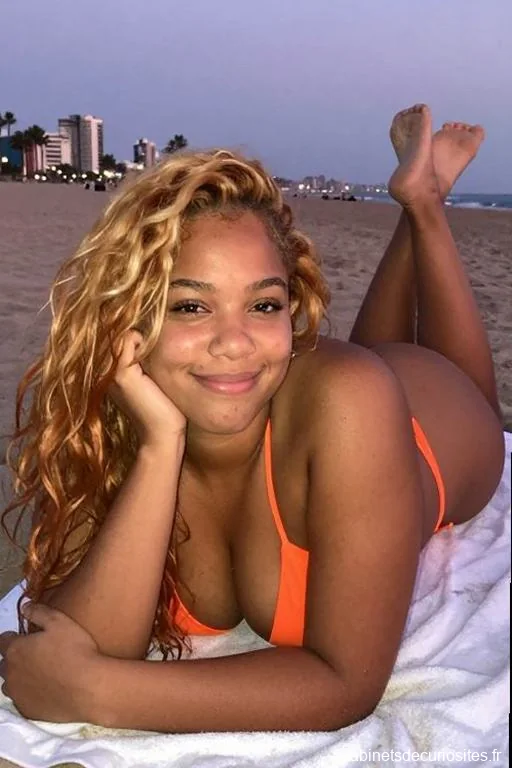 Chloe74Hot, 22