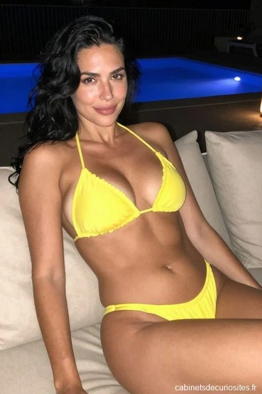 Chloe76Hot, 36