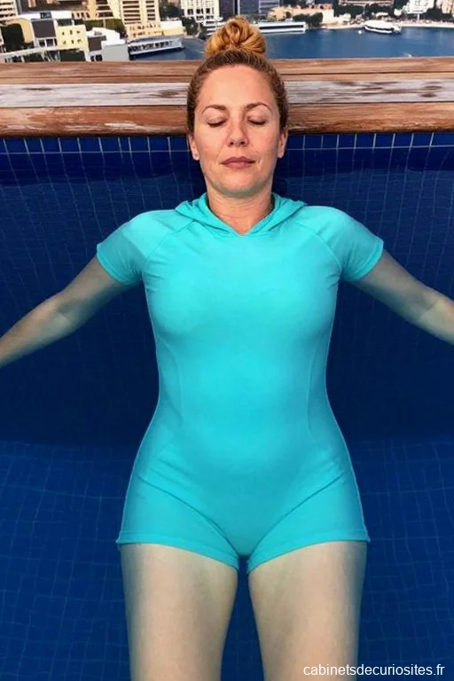 Chloe77Hot, 46