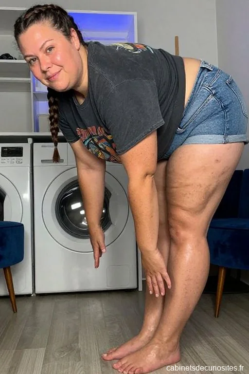 Chloe85_44, 35