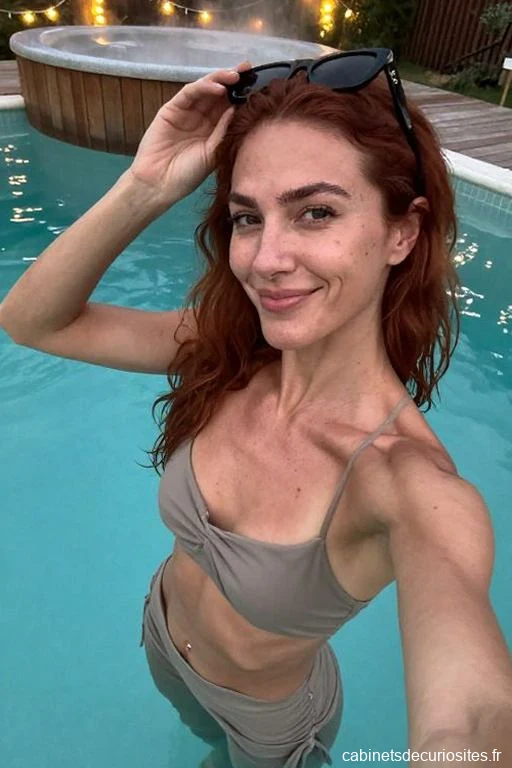 Chloe90