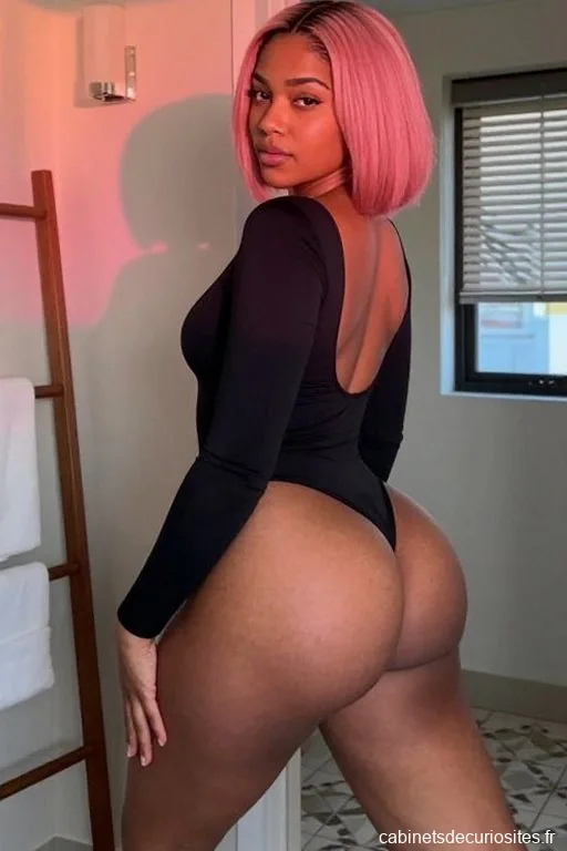 Chloe92Hot, 25