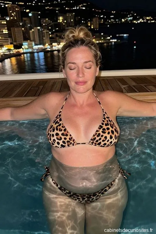 Chloé77Hot, 37