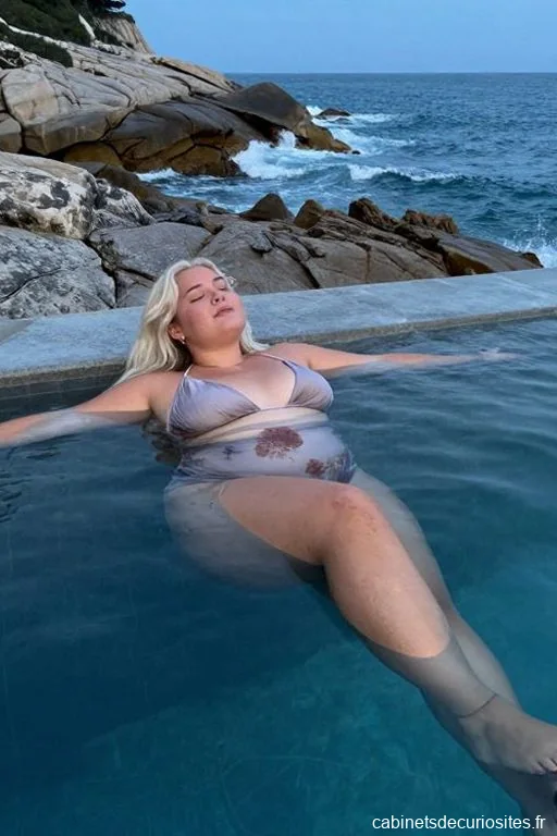ChécyGirl23, 23