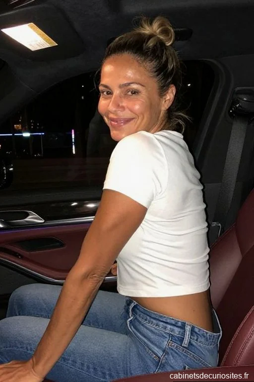Claire49_44, 49