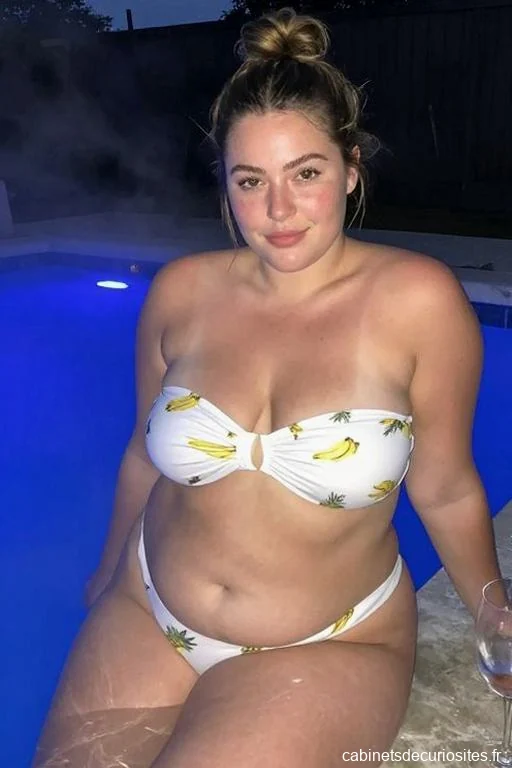 Claire69_28, 28