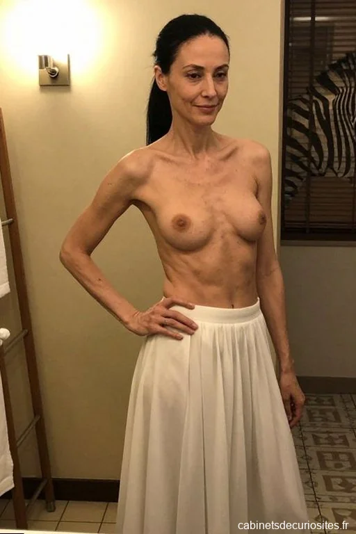 Claire94, 41