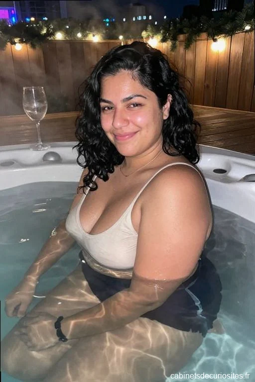 Clara34hot, 29
