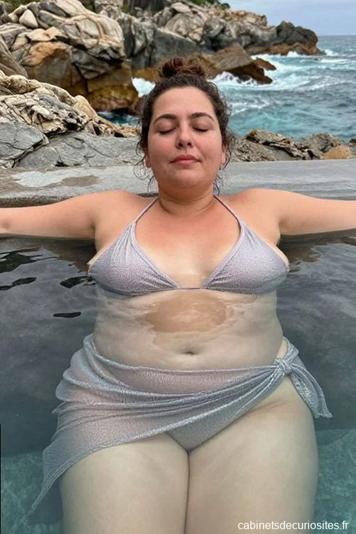 Clara59, 38