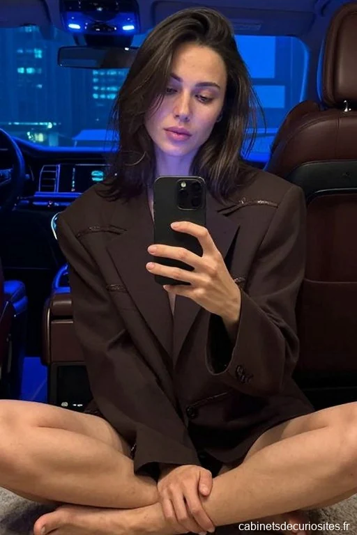 Julie59, 27