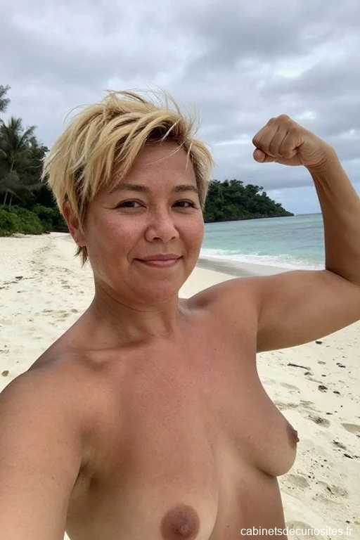 Julie66, 47