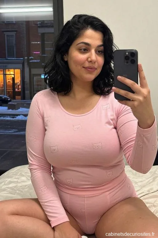 Julie73, 41