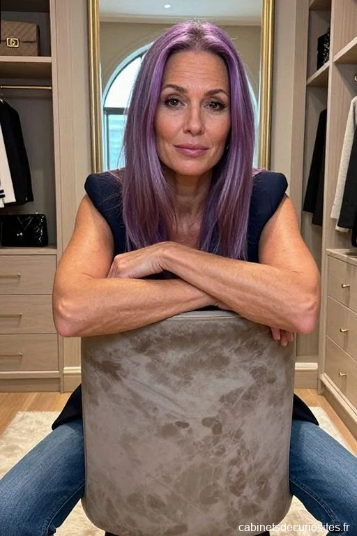 Julie77_hot, 47