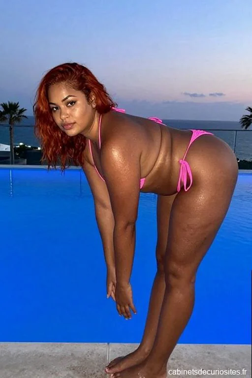 Lila33Bouaye, 33