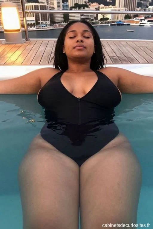 Lila66, 24