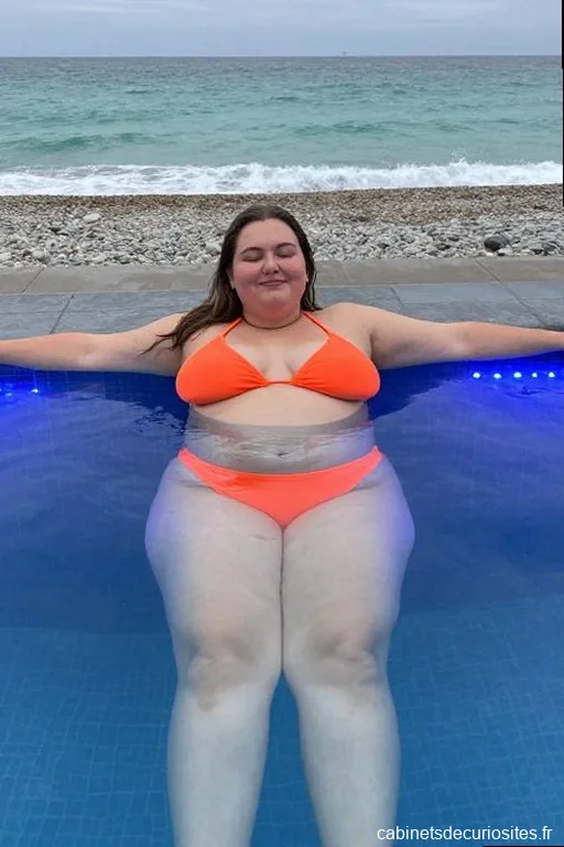 Lili44, 25