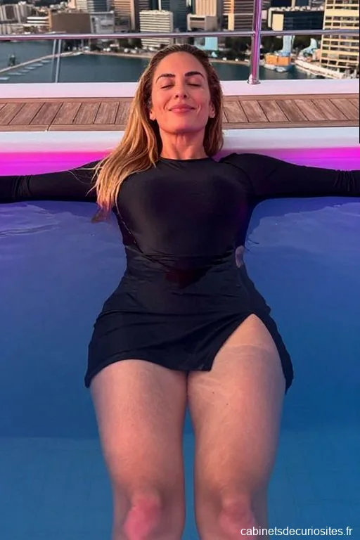 Lily37_87, 37