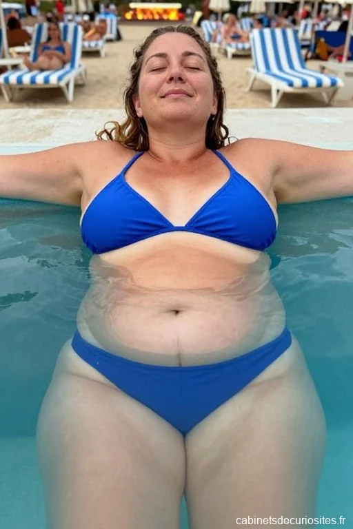 Lola13hot, 47