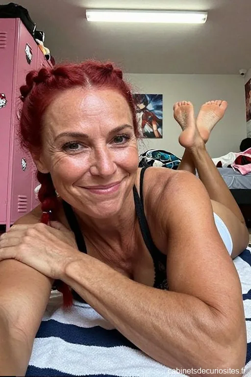 Lola44Hot, 40