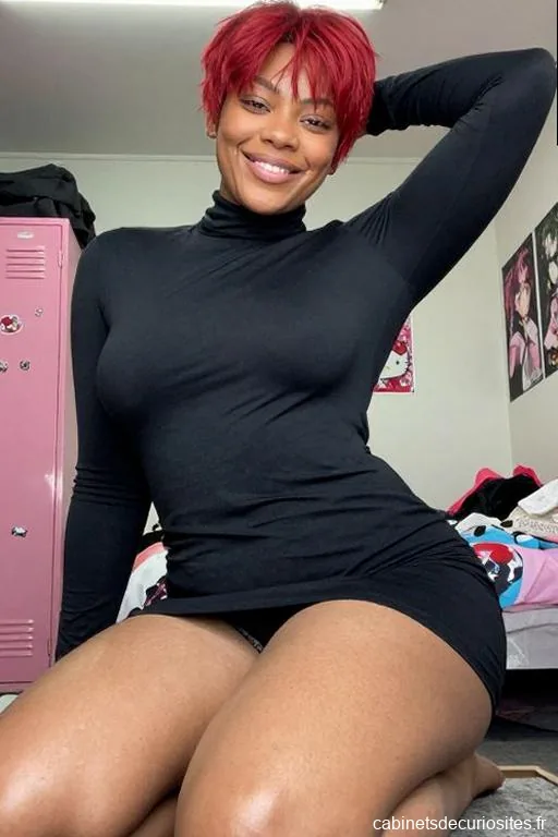 Lola44, 28