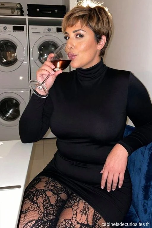 Marianne37_974, 37