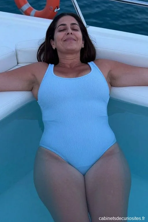 Marie44_85, 40