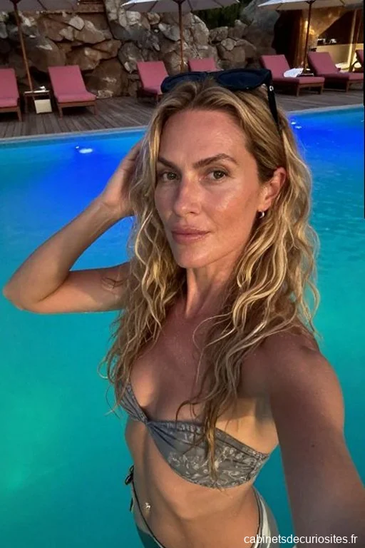Marie44