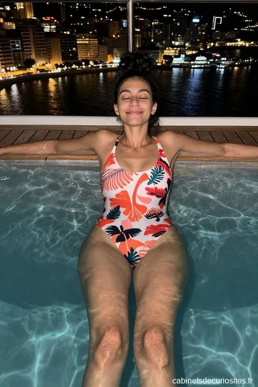 Marie83, 28