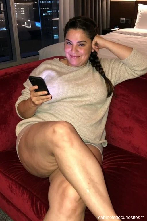Sophie69, 48