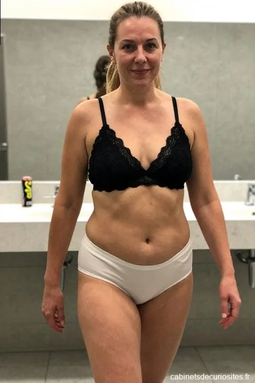Valentine44_26, 44